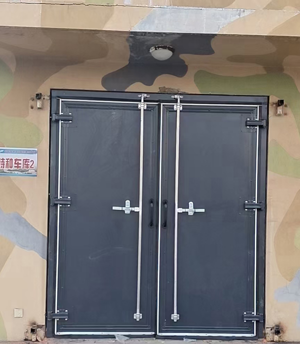 刚察工业平开门 刚察工业平开门