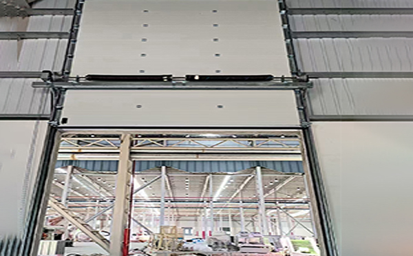 刚察工业提升门