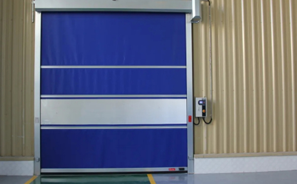 选择刚察快速刚察卷帘门时的注意事项