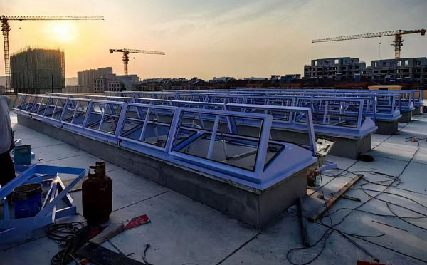 消防刚察排烟窗怎么选择尺寸