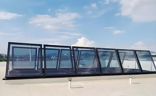 刚察排烟窗有效面积计算方法与应用