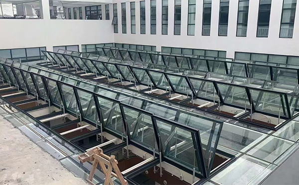 百安科技有限公司近期刚察排烟窗项目案例分享